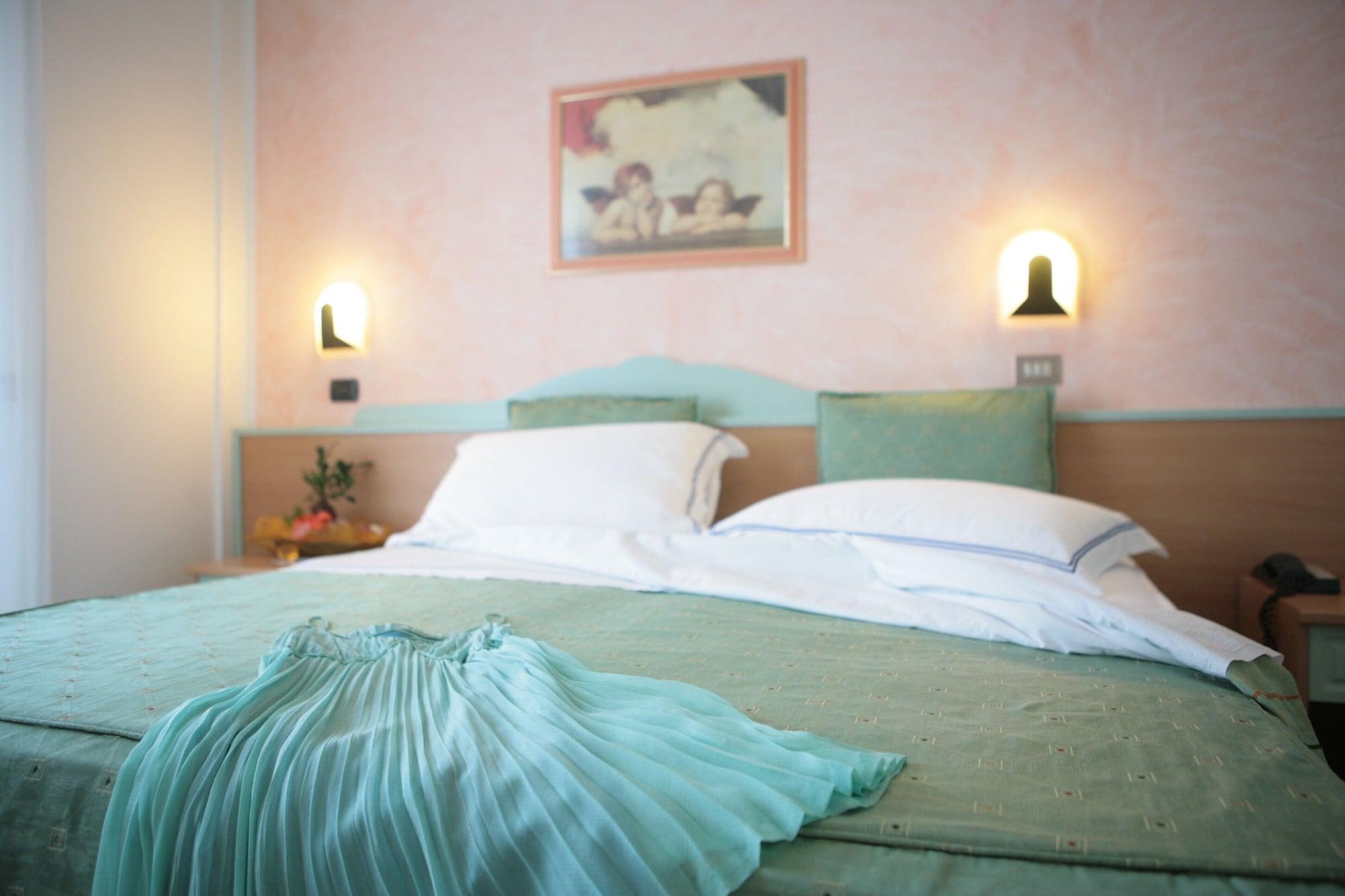 Hotel Palos Римини Екстериор снимка